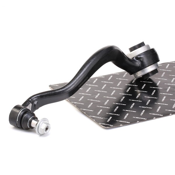 V   CURVO BMW X5 F15 16-19  IZQUIERDA