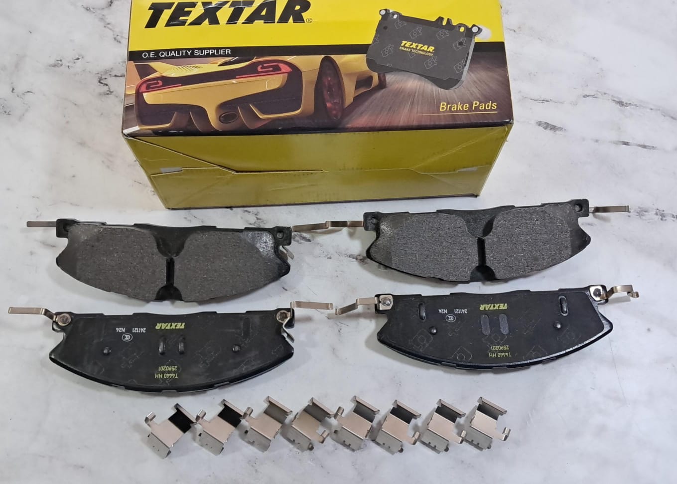 PASTILLA  DELANTERO   FORD EXPLORER 13-        PATAS ABAJO