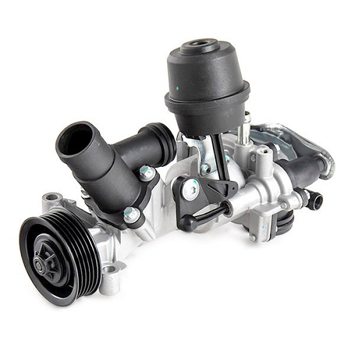 BOMBA DE AGUA  MERCEDEZ BENZ  CLA 180 13-19