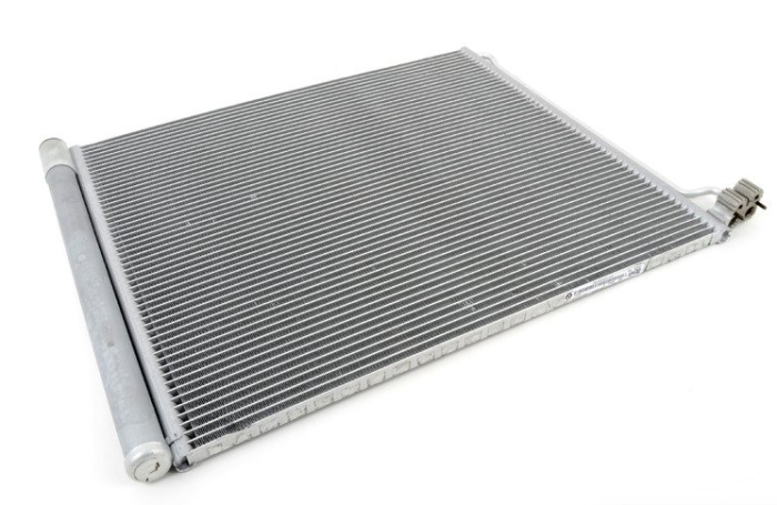 CONDENSADOR  BMW X5 E70/X6 F16 14-20