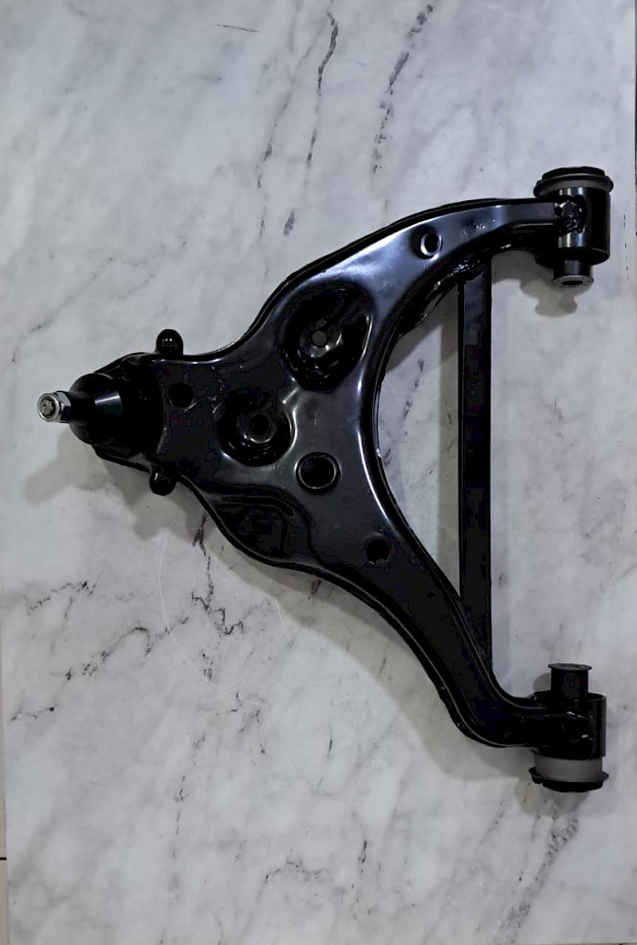 BRAZO   FORD EXPEDITION 14- / LINCOLN NAVIGATOR 14 IZQUIERDA