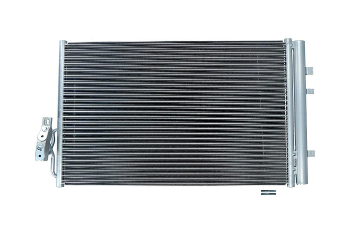 CONDENSADOR  BMW X3 F25 10-17