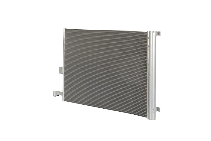 CONDENSADOR  BMW X3 G01 18-