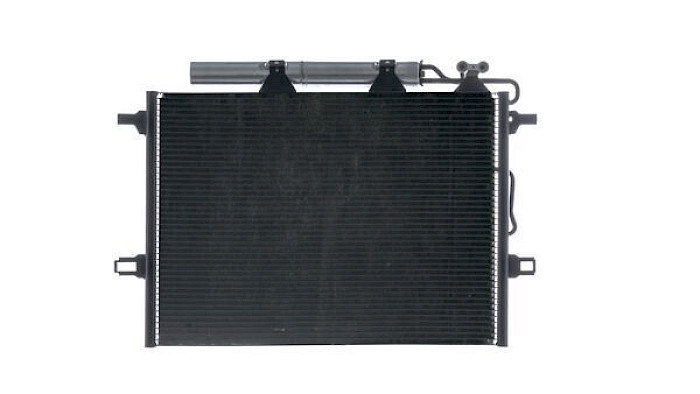 CONDENSADOR  MERCEDEZ BENZ  E 350 W211 00-09