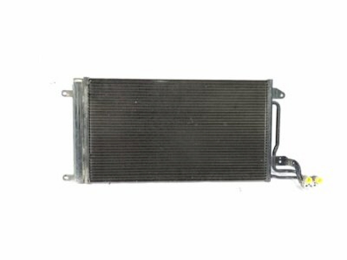 CONDENSADOR  AUDI A1 10-18 1.4