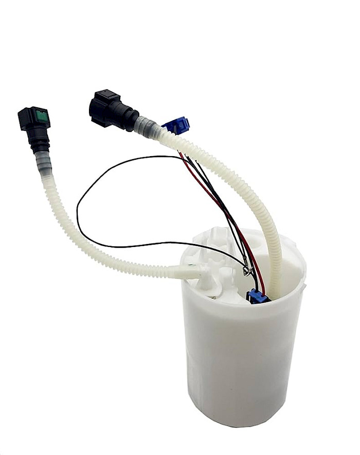 BOMBA GASOLINA  BMW X3 E83 03-10 (PILA)