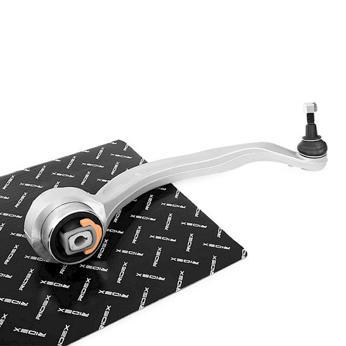 V   CURVO INFERIOR  AUDI A4 01-05 DERECHA