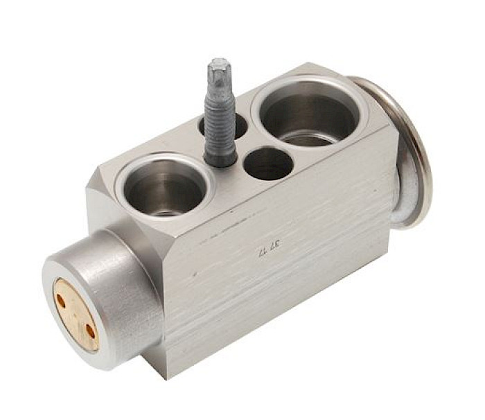 VALVULA EXPANSION  LAND ROVER EVOQUE 12-18 2.0G