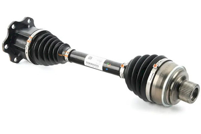 EJE DE FLECHA  AUDI Q5 18-    ES DE SEGUNDA